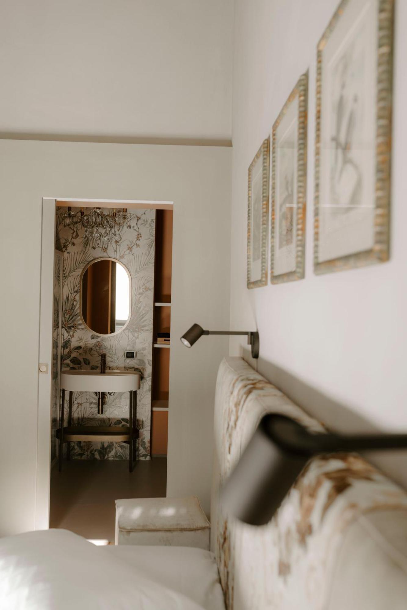 Alma Bed & Breakfast Альба Экстерьер фото