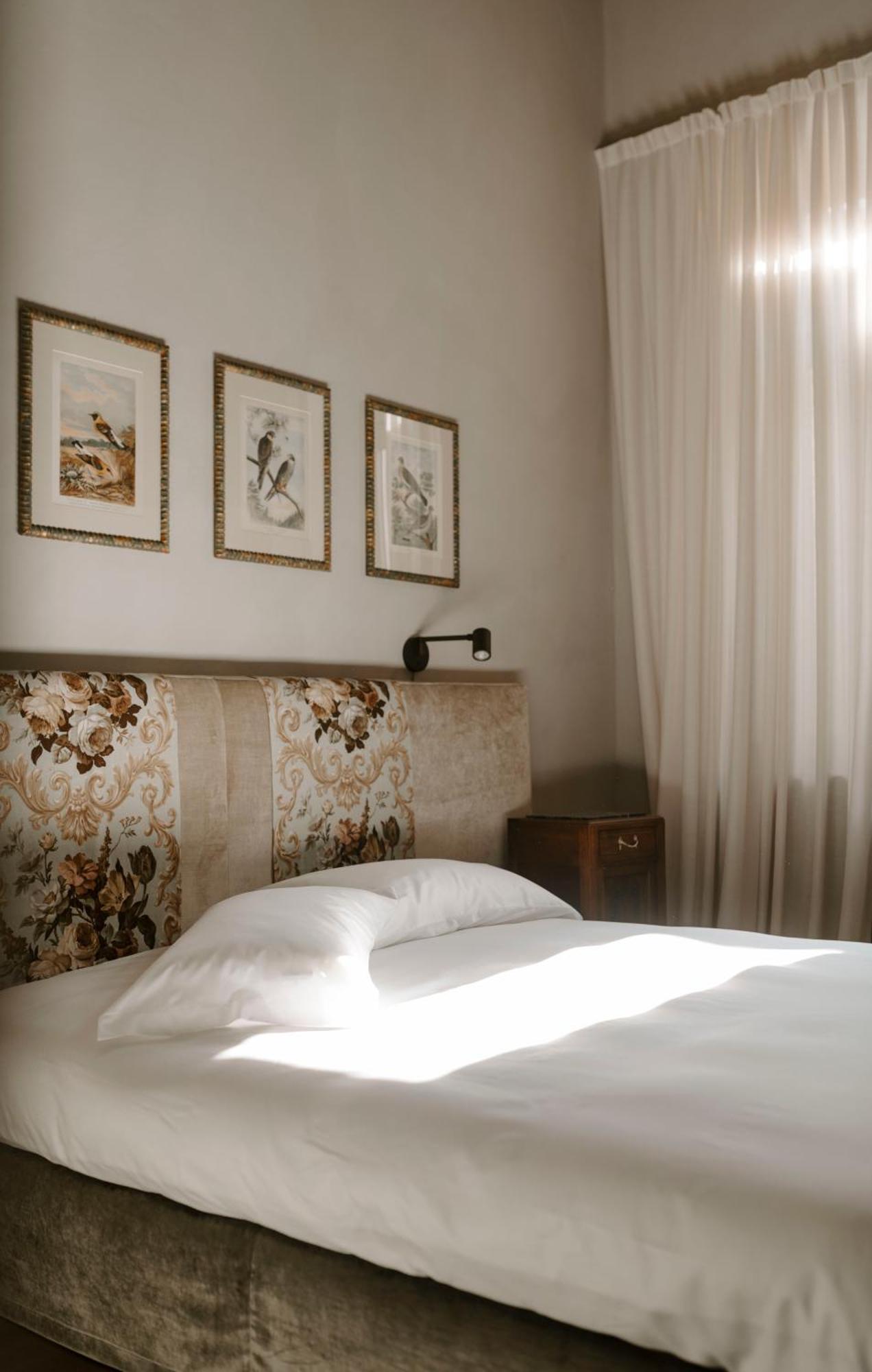 Alma Bed & Breakfast Альба Экстерьер фото